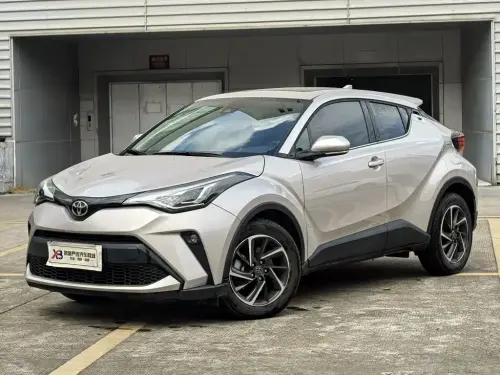 Toyota C-HR, 2023