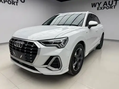 Audi Q3, 2022