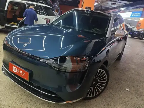 AITO M9, 2024