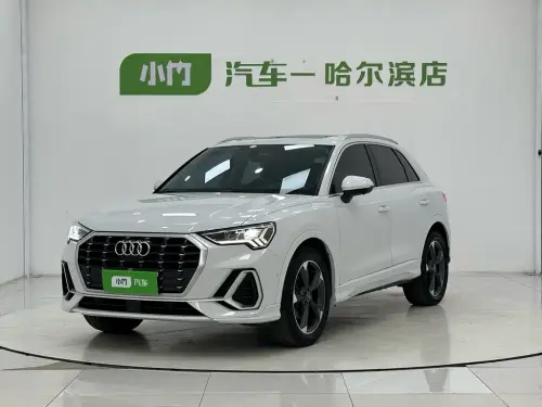 Audi Q3, 2021