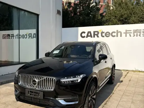 Volvo XC90, 2022