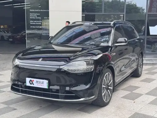 AITO M9, 2025