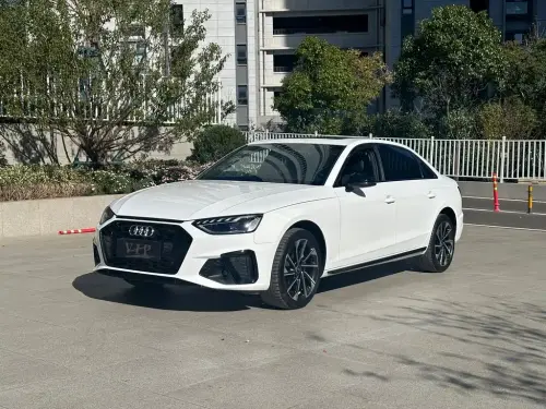 Audi A4, 2023