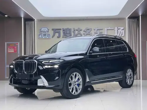 BMW X7, 2023
