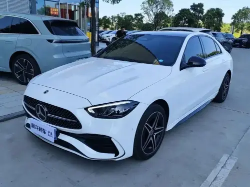 Mercedes-Benz C-Class, 2024