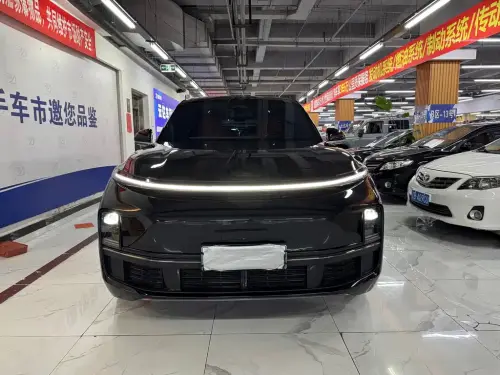 Li Auto L8, 2023