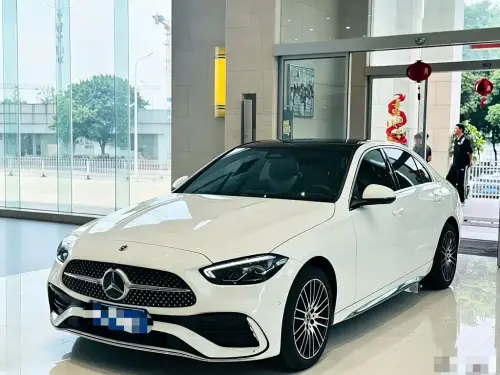 Mercedes-Benz C-Class, 2024