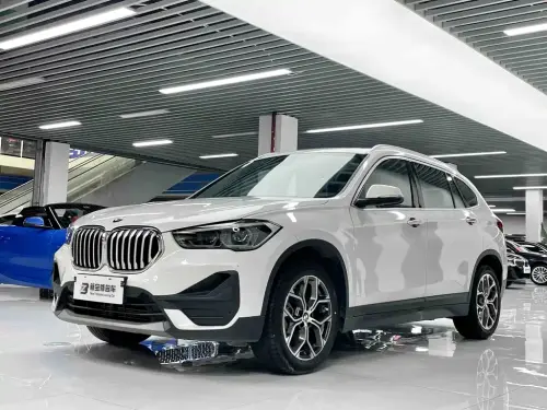 BMW X1, 2022