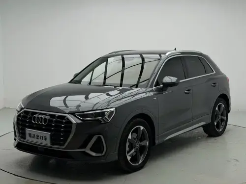 Audi Q3, 2022