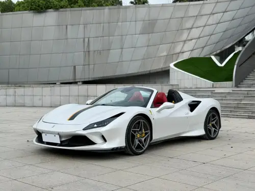 Ferrari F8, 2021