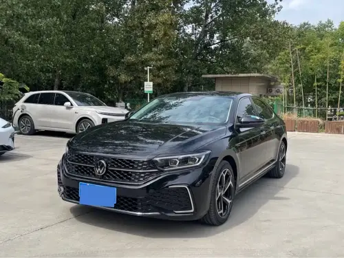 Volkswagen Passat, 2024