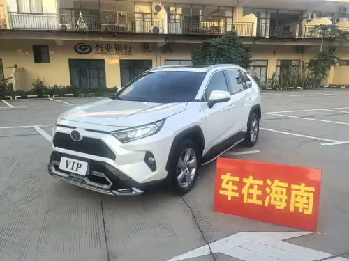 Toyota RAV4, 2021