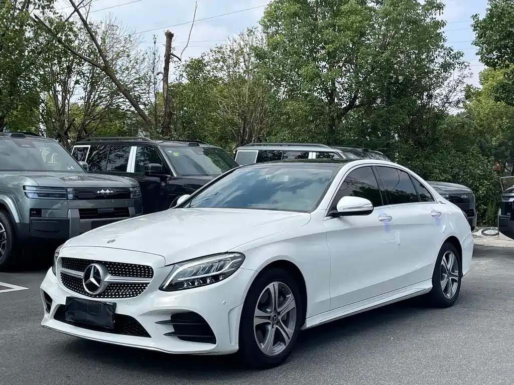 Mercedes-Benz C-Class, 2020
