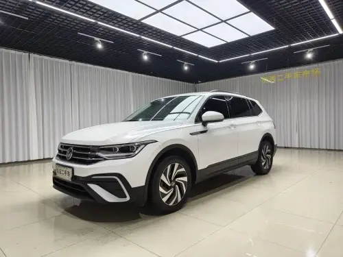 Volkswagen Tiguan, 2022