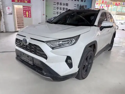 Toyota RAV4, 2021