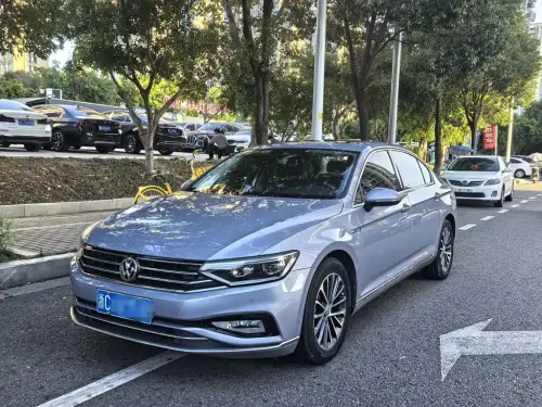 Volkswagen Magotan, 2020