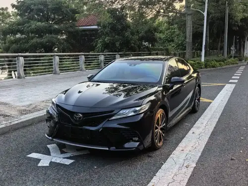 Toyota Camry, 2020