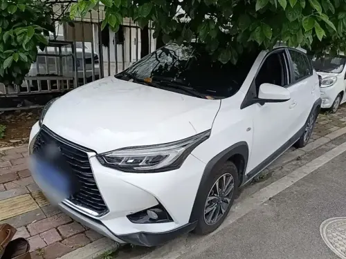 Toyota Yaris L, 2022