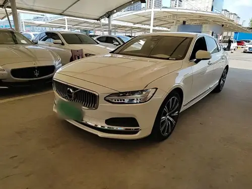 Volvo S90, 2022