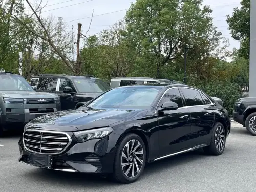 Mercedes-Benz E-Class, 2024