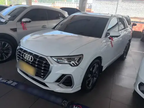 Audi Q3, 2023