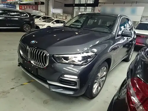 BMW X5, 2021