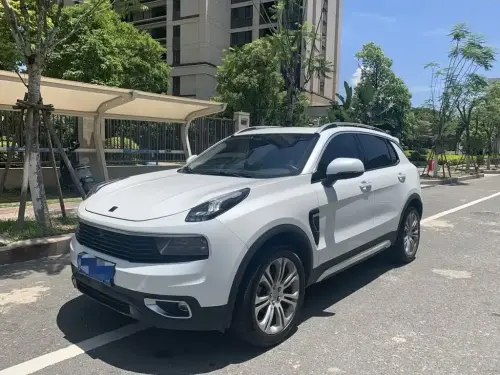 Lynk & Co 01, 2020