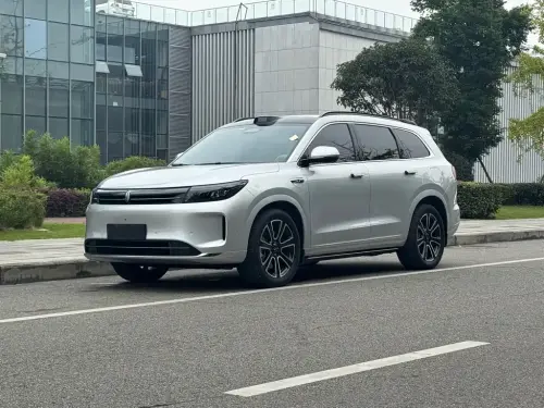 AITO M7, 2024