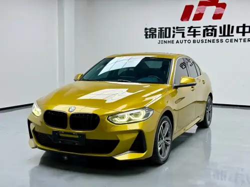 BMW 1-Series, 2022