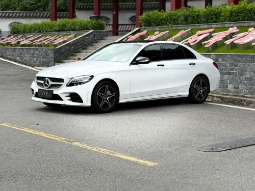 Mercedes-Benz C-Class, 2020