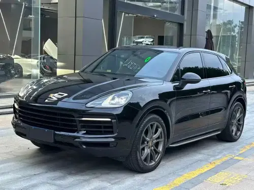 Porsche Cayenne, 2022