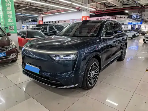 AITO M8, 2025