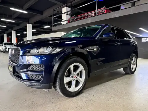 Jaguar F-PACE, 2021