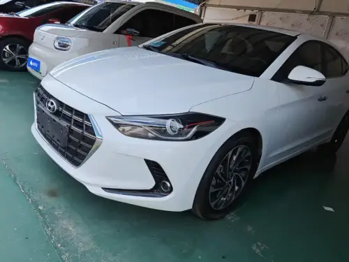 Hyundai Elantra, 2020