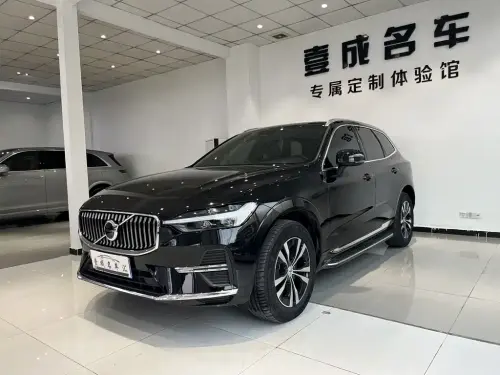 Volvo XC60, 2025