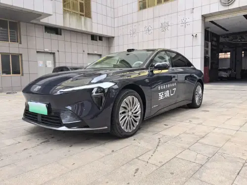 Buick Zhijing L7, 2025