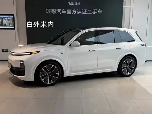 Li Auto L8, 2025
