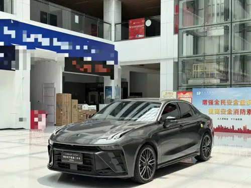 Lynk & Co 03, 2025