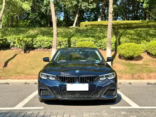 BMW 3-Series, 2021