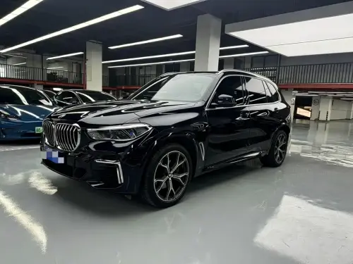 BMW X5, 2023