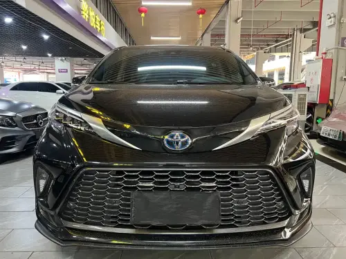 Toyota Granvia, 2024