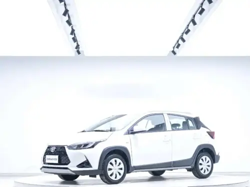 Toyota Yaris L, 2023