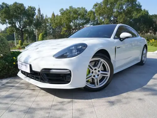 Porsche Panamera, 2020