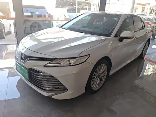 Toyota Camry, 2020
