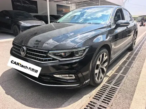 Volkswagen Magotan, 2023