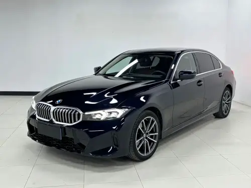 BMW 3-Series, 2023