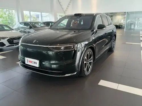 AITO M7, 2025