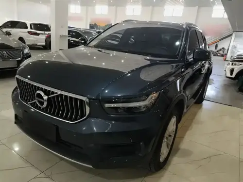 Volvo XC40, 2021