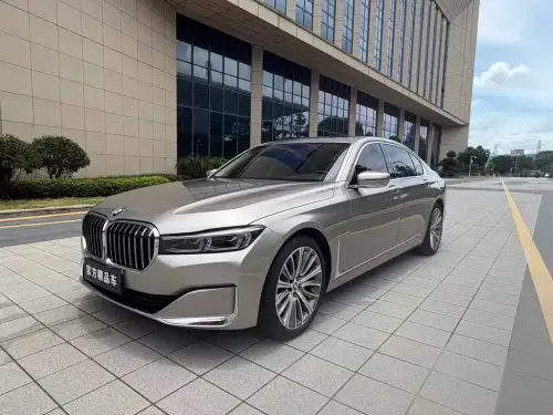 BMW 7-Series, 2021