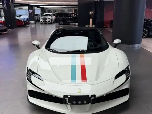 Ferrari SF90, 2025
